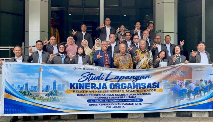PESERTA PKA ANGKATAN IV KELOMPOK 1 BELAJAR TRANSFORMASI PELAYANAN KE DISDUKCAPIL DKI JAKARTA